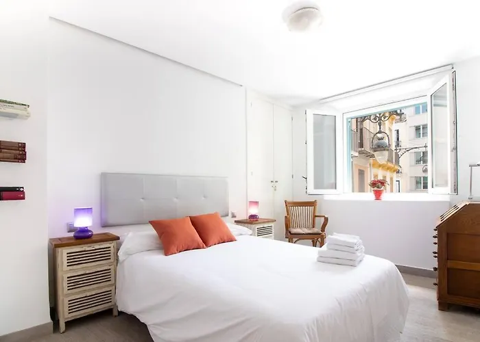 Felix Saenz Apartments!